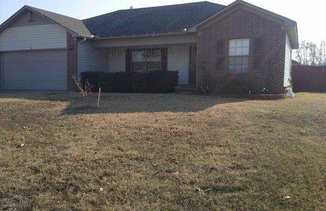 Contact Peggy Goodman 501 676 1758 photos photos