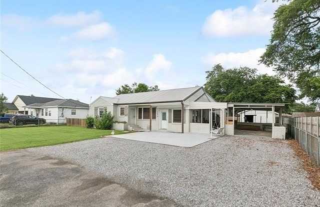 153 WISNER Street photos photos