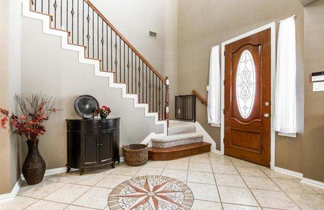15868 Grove Crest Drive Gallery 2