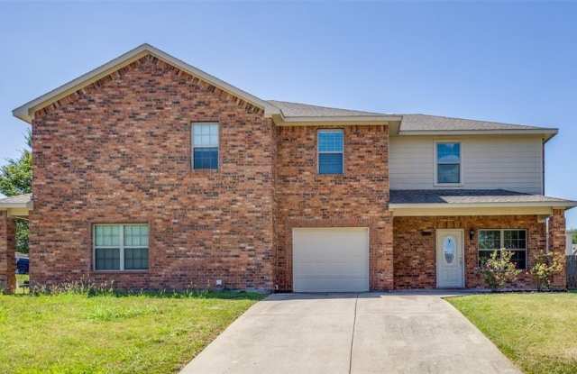 1001 E College Street photos photos