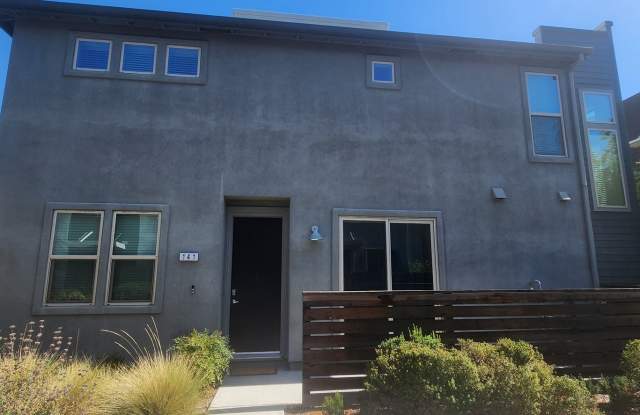 2 Bedroom 2.5 Bathroom home at the Mill on Broadway Gallery 3