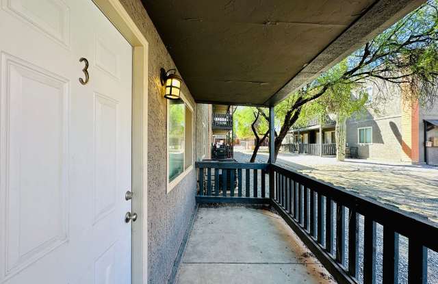 3130 E 4th Street - 2 Bedrooms with Private Porch, Hard Flooring and Gated Parking! photos photos
