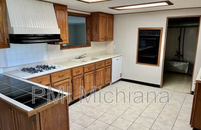 2405 Woodmont Dr Gallery 4