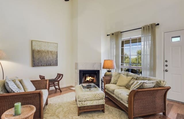 1610 Waterston Ave - 1610 Waterston Avenue, Austin, TX 78703
