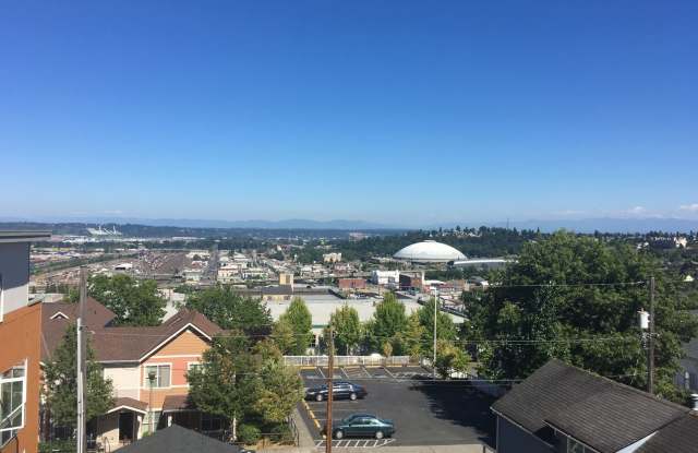 2357 South Yakima Ave - 2357 Yakima Ave, Tacoma, WA 98405