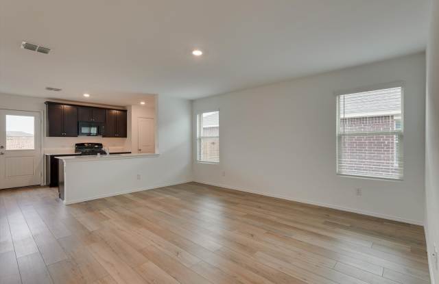 409 Laurenbrooke Drive Gallery 4