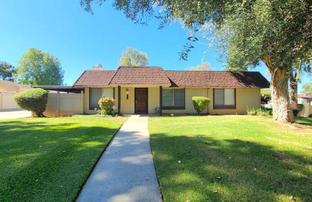 Single-Story 3-Bedroom Redlands Condo! Gallery 1