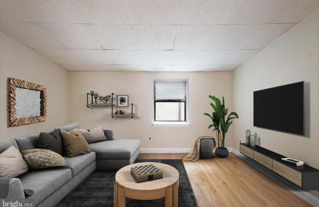 937 CHRISTIAN Street Gallery 4