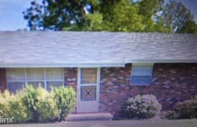 313 Eldorado Circle - 313 Eldorado Circle, Seymour, TN 37865