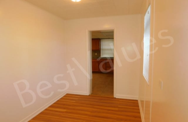 1301 Del Mar Pkwy Gallery 4