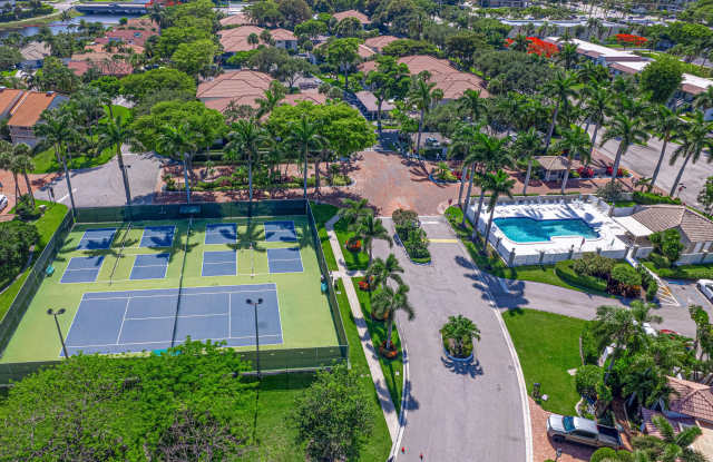 65 PELICAN POINTE Drive Gallery 1
