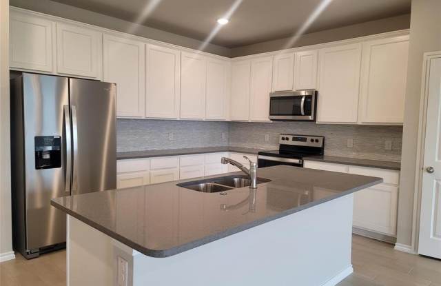 933 Ravenwood Lane photos photos