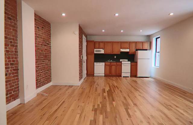 14 Sickles St photos photos