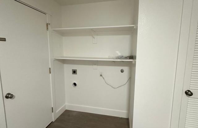 2 Bed 1 Bath Rental in Orem Gallery 4