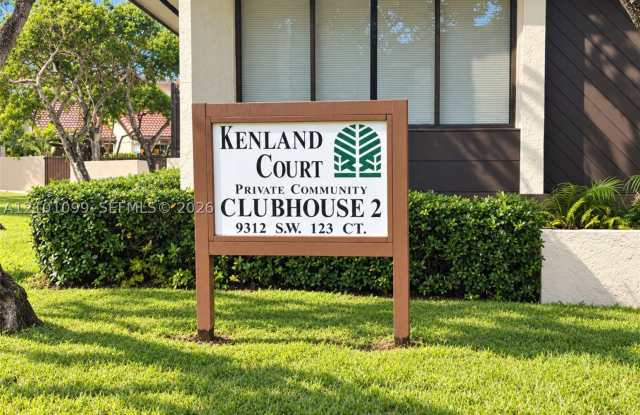 9434 SW 123rd Ct Gallery 1
