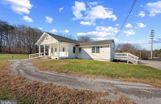 13440 CLARKSVILLE Pike Gallery 3