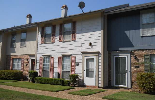 TOWNHOME IN SHREVEPORT photos photos