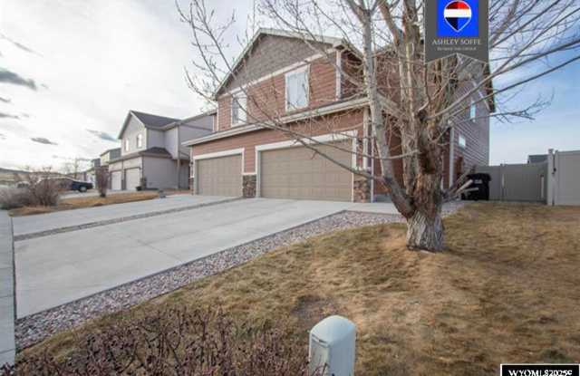 AVAILABLE MAY 1ST, 2025 - - 6842 Umpqua River Road, Casper, WY 82604 AVAILABLE MAY 1ST, 2025 - - 6842 Umpqua River Road, Casper, WY 82604