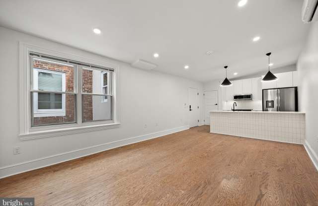 839 N TATNALL Street Gallery 4