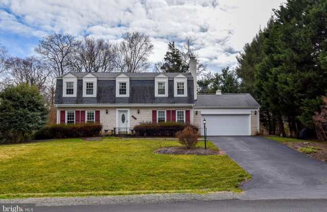 1221 FORESTVILLE Drive photos photos