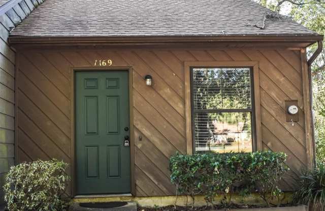 1169 ocala - 1169 Ocala Road, Tallahassee, FL 32304