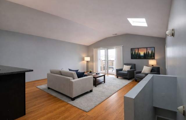 1546 S Christiana Ave photos photos