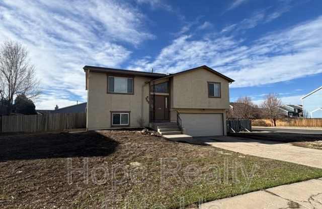 902 Rancher Dr. photos photos