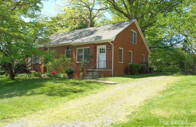 803 Wood Street - 803 Wood Street, Statesville, NC 28677