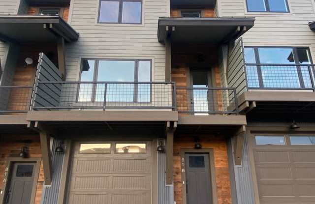 The Haverly Townhomes unit 3B available through June 2025 - 81 Haverly Street, Gunnison County, CO 81224