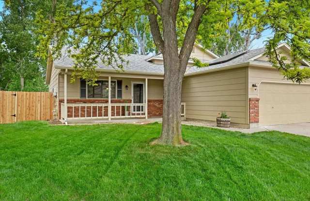Spacious 4BR House in Fort Collins Gallery 1