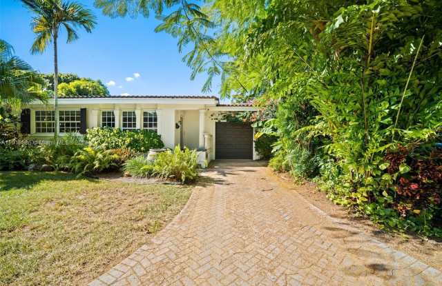 300 Manor Pl - 300 Manor Place, Coral Gables, FL 33133