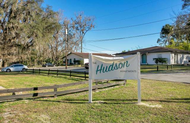 The Hudson Gallery 2