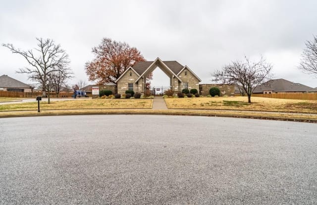 2703 Brancliff  RD - 2703 Southwest Brancliff Road, Bentonville, AR 72713