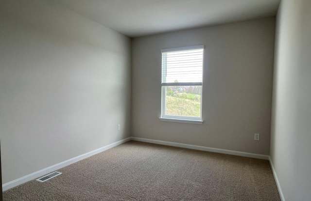 147 TIGNEY Drive Gallery 3