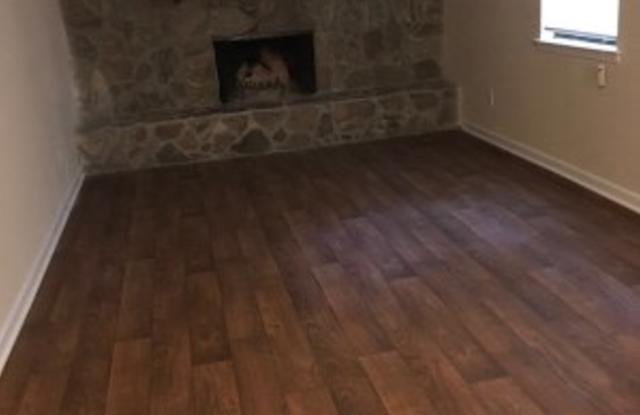 2904 Woodhollow Lane Gallery 3