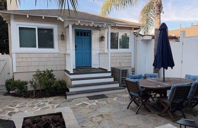 1313 S Coast Hwy photos photos