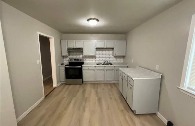 6105 Dandy Loop Road Gallery 4