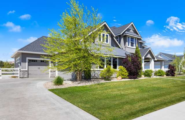 Exquisite Luxury Retreat on 1 Acre – 5BR/4BA in Dry Creek Ranch photos photos