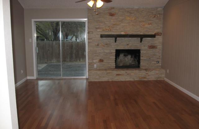 Super Convenient Location photos photos