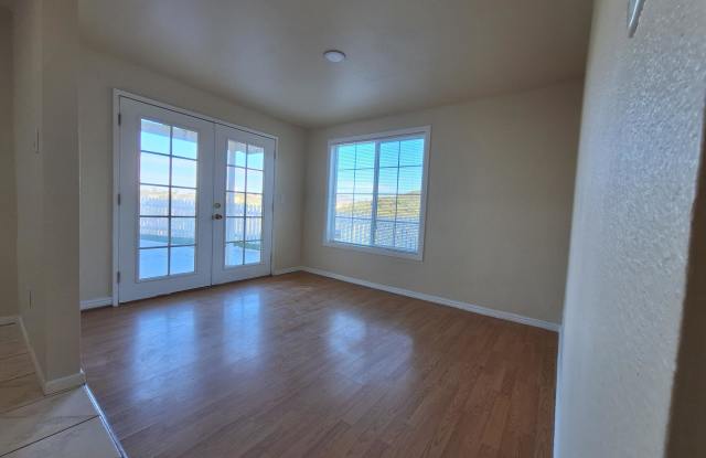 954 Surrey Drive photos photos