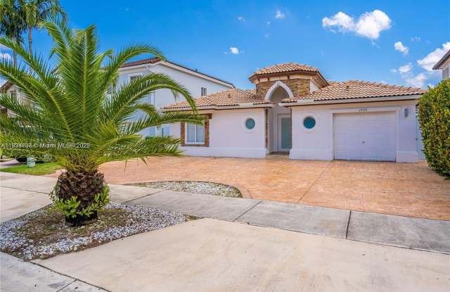 15535 SW 10th St photos photos