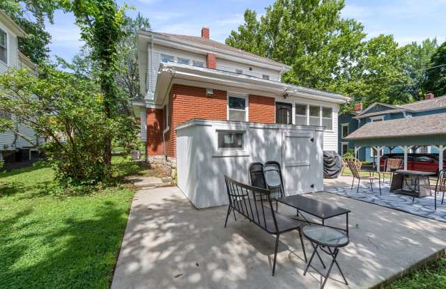 319 North Delaware Street - RM #3 Gallery 2