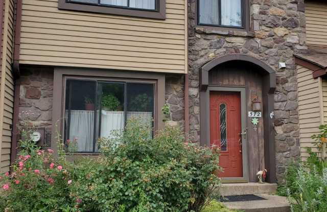 572 ATWOOD Court photos photos