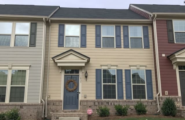 1637 Fleetwood Dr - 1637 Fleetwood Drive, Charlotte, NC 28208