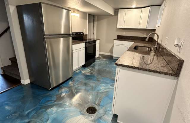 613 Killarney Drive - Down photos photos