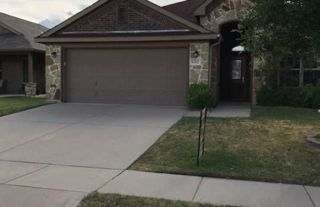 3/2/2 Fort Worth Side of Granbury - Gemstone Estates photos photos