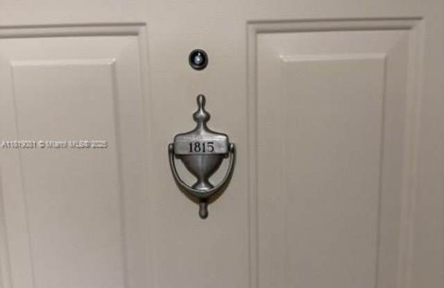 19501 W Country Club Dr photos photos