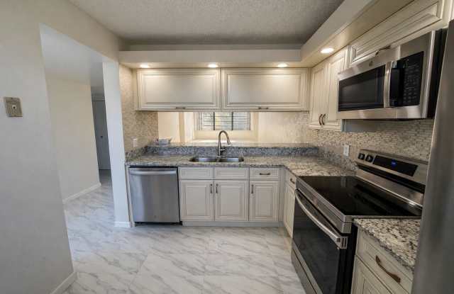 3826 Whitehall Dr photos photos