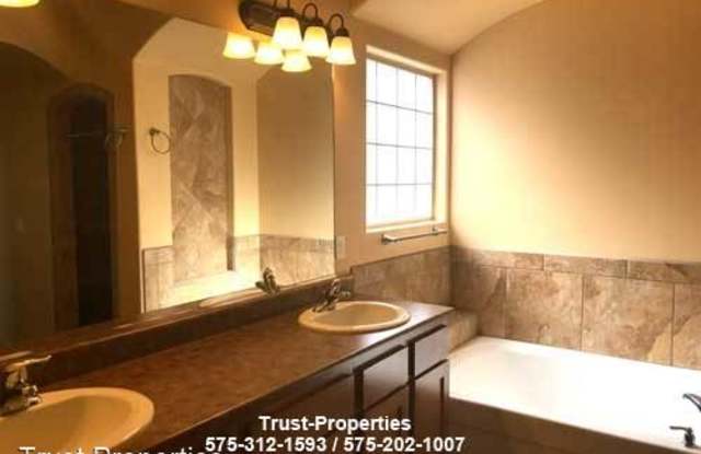 3646 Santa Marcella Ave Gallery 4