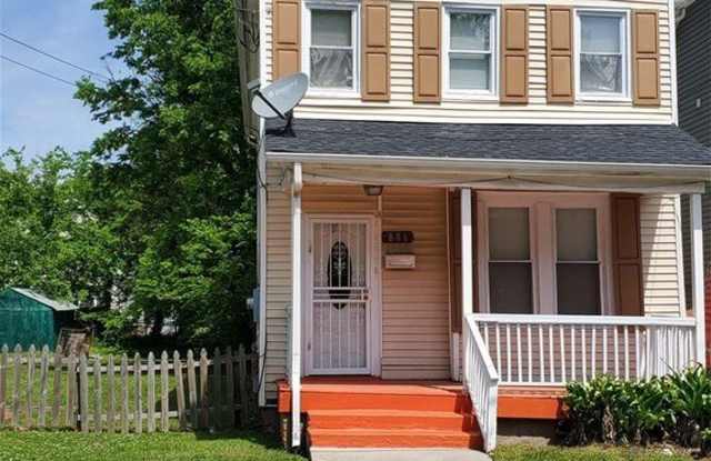 886 Lexington Street photos photos